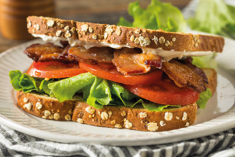 BACÓN, TOMATE Y QUESO