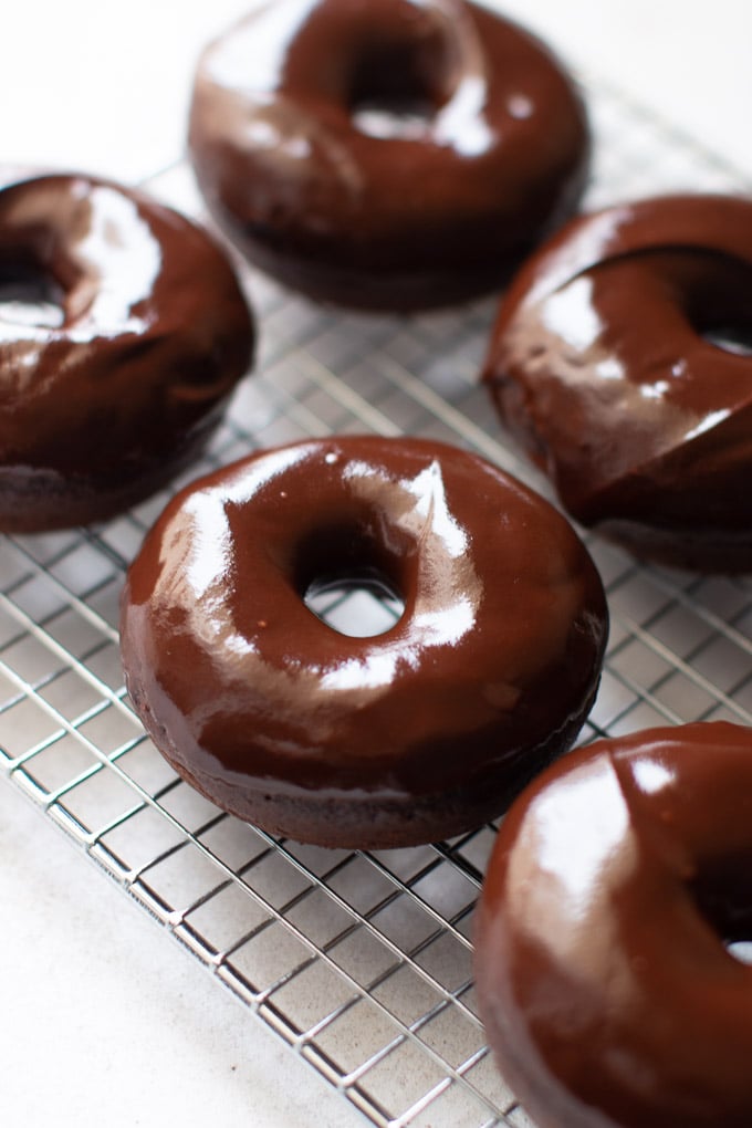 DONUT CHOCOLATE